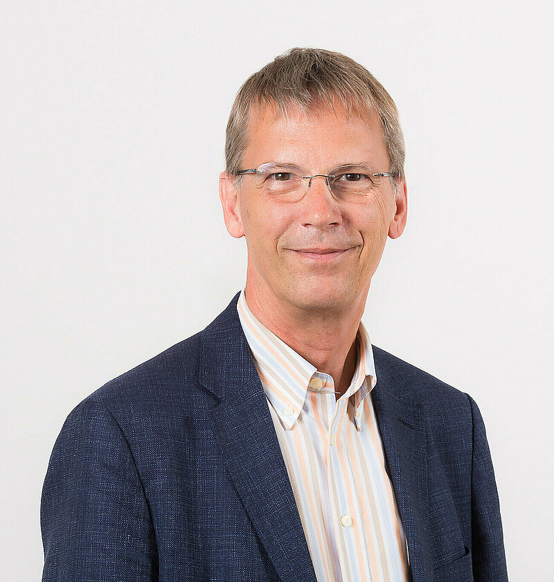 Porträt Hans-Georg Kräusslich
